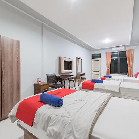 Reddoorz Resort Premium @ Sangkan Hurip Кунінґан Екстер'єр фото
