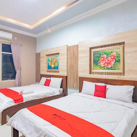 Reddoorz Resort Premium @ Sangkan Hurip Кунінґан Екстер'єр фото