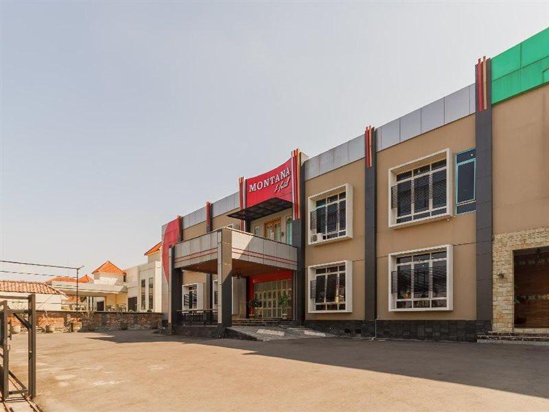 Reddoorz Resort Premium @ Sangkan Hurip Кунінґан Екстер'єр фото