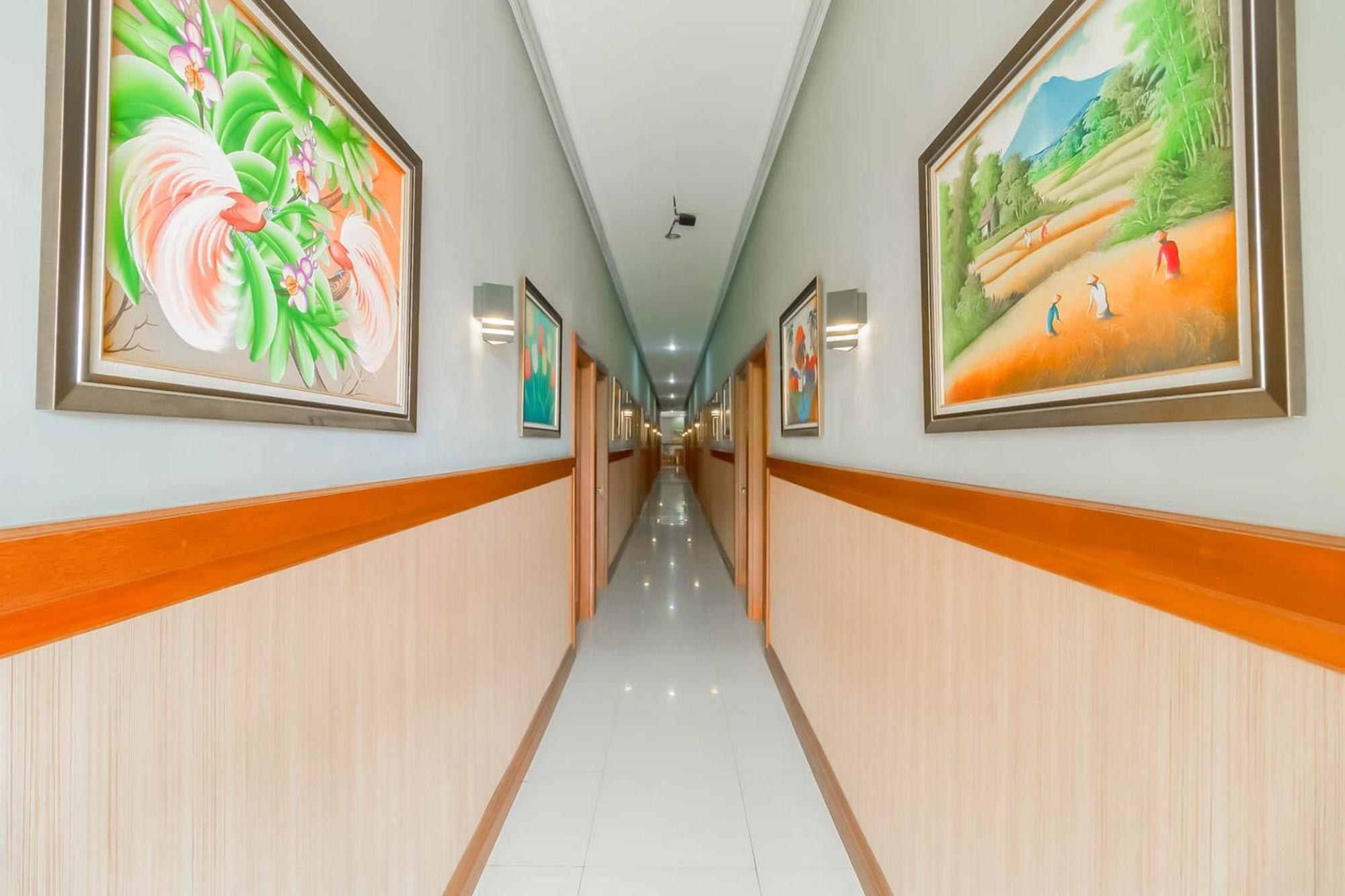 Reddoorz Resort Premium @ Sangkan Hurip Кунінґан Екстер'єр фото