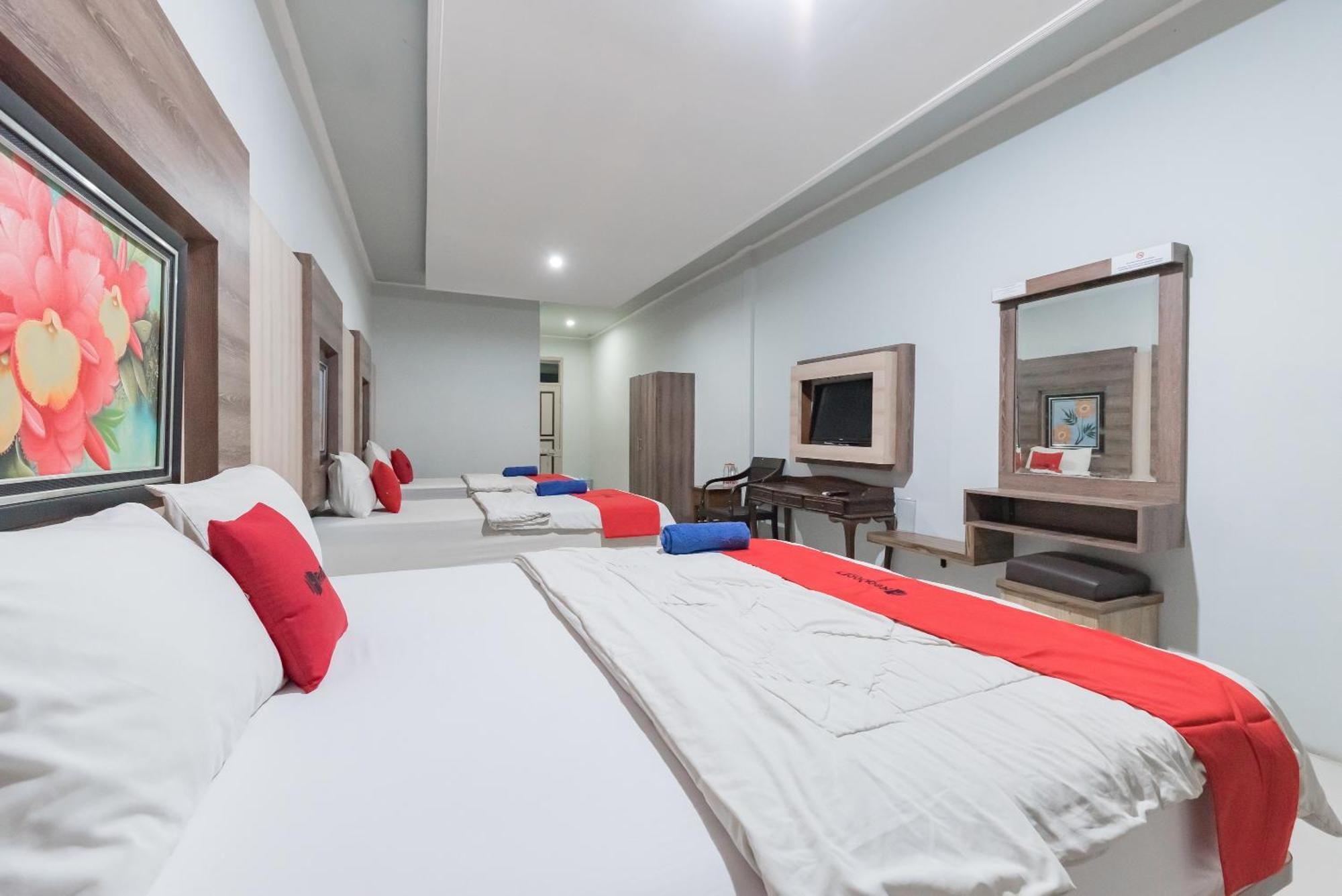Reddoorz Resort Premium @ Sangkan Hurip Кунінґан Екстер'єр фото