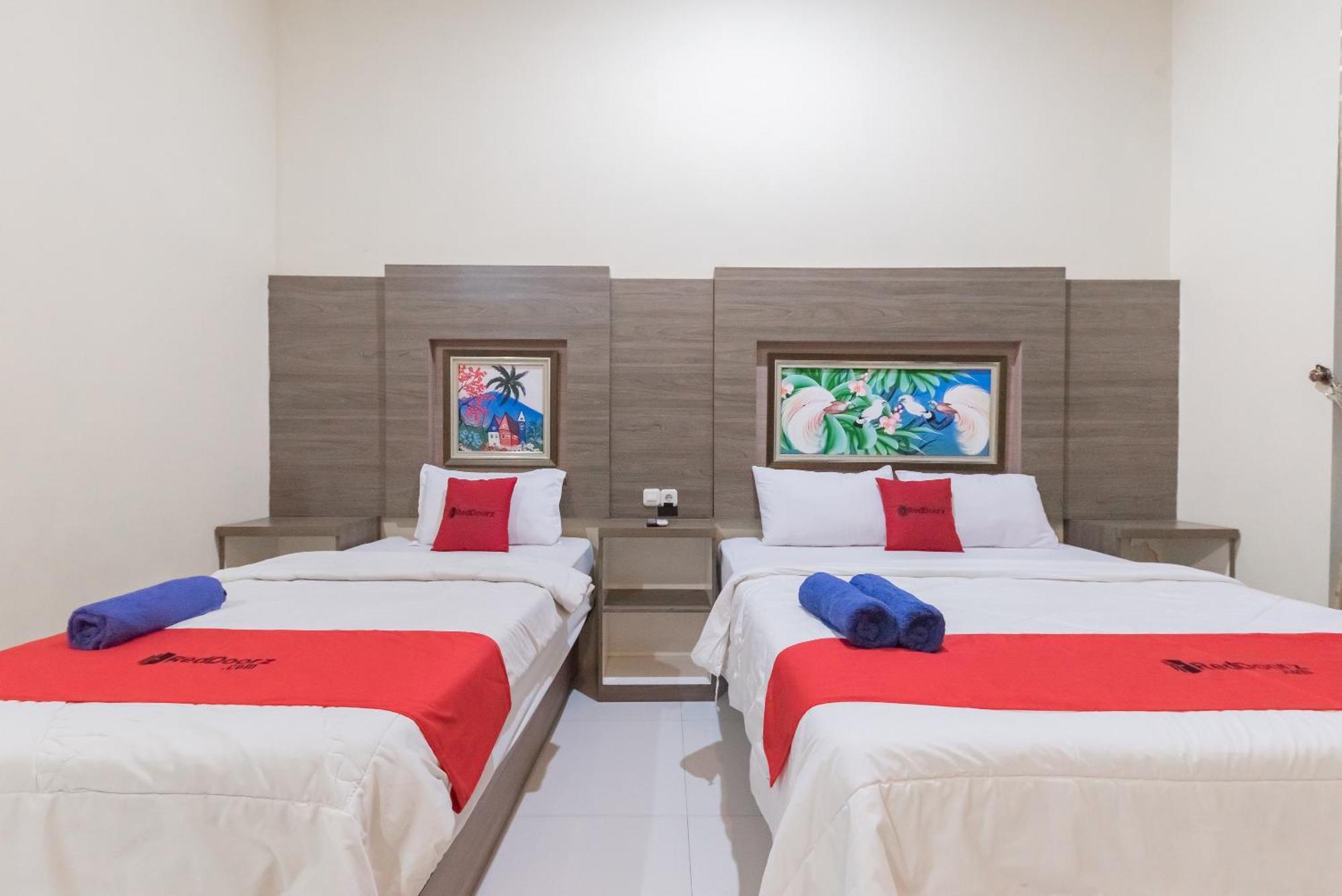 Reddoorz Resort Premium @ Sangkan Hurip Кунінґан Екстер'єр фото