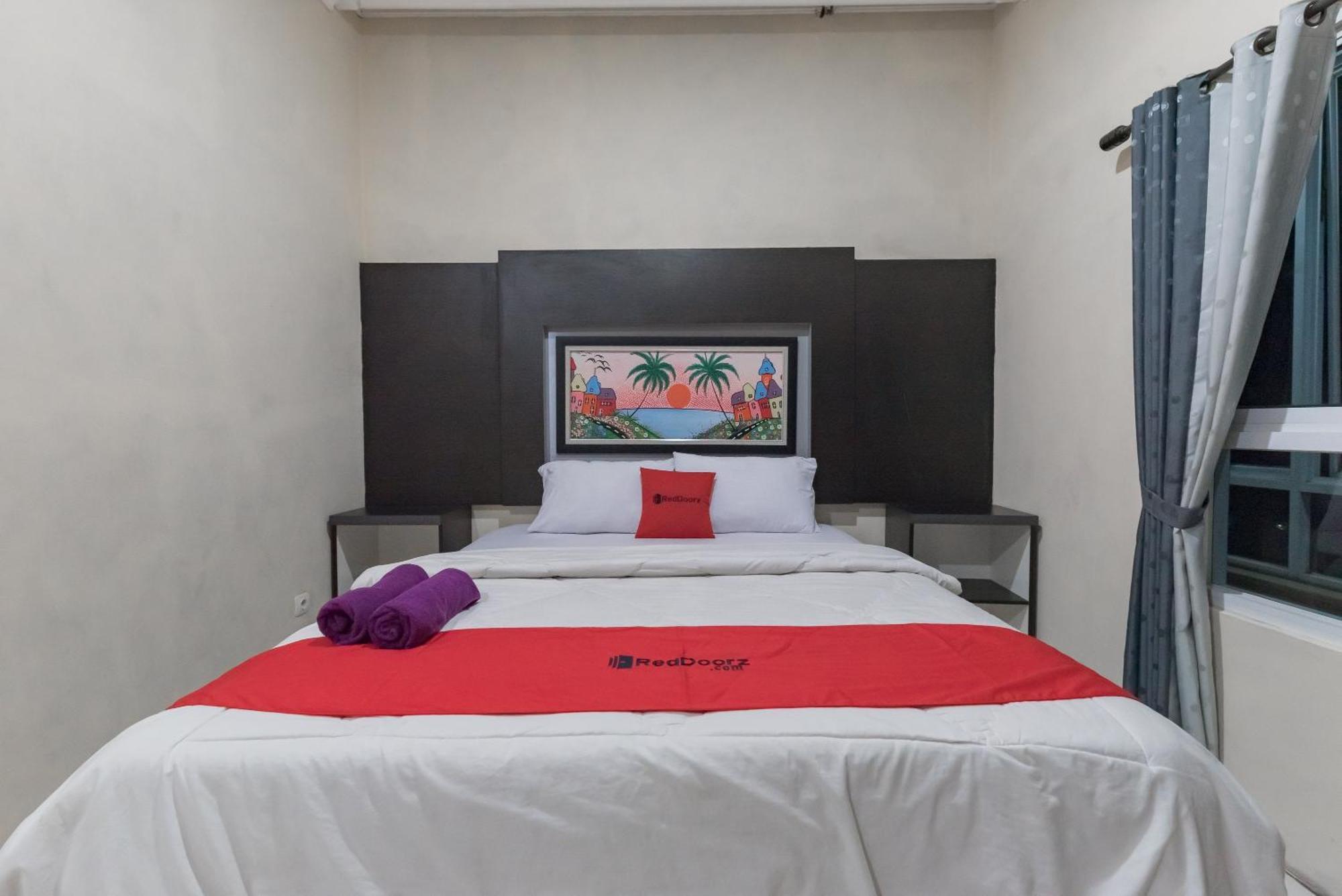 Reddoorz Resort Premium @ Sangkan Hurip Кунінґан Екстер'єр фото