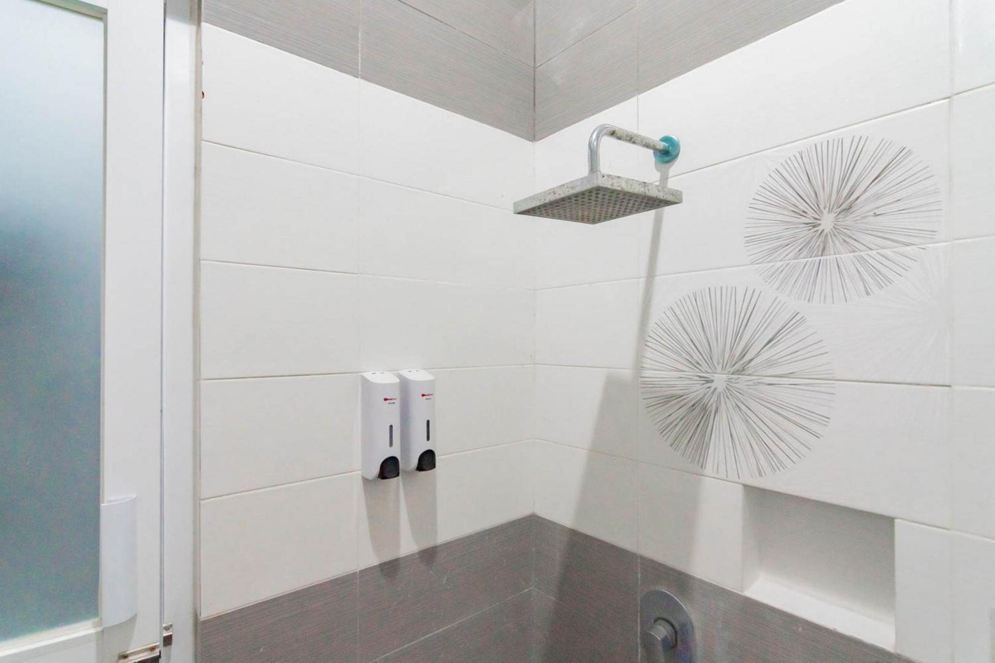 Reddoorz Resort Premium @ Sangkan Hurip Кунінґан Екстер'єр фото