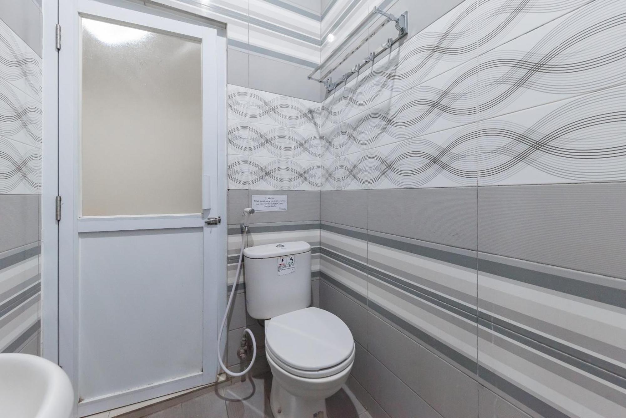 Reddoorz Resort Premium @ Sangkan Hurip Кунінґан Екстер'єр фото